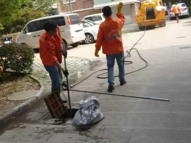 高压车疏通下水道 凤岗疏通公司 机器通厕所