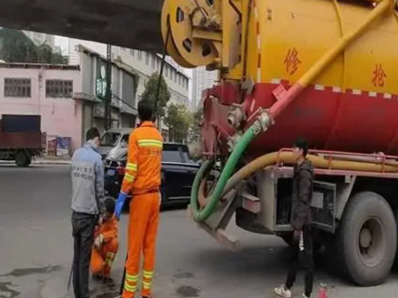 凤岗疏通下水道 高压清洗管道 化粪池清捞 捞手机