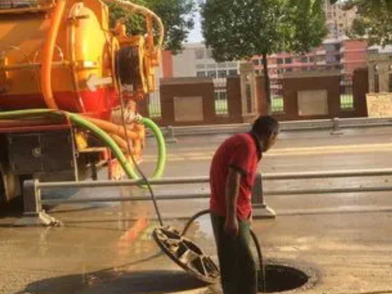 凤岗镇24小时低价疏通下水道-马桶厕所-清理化粪池