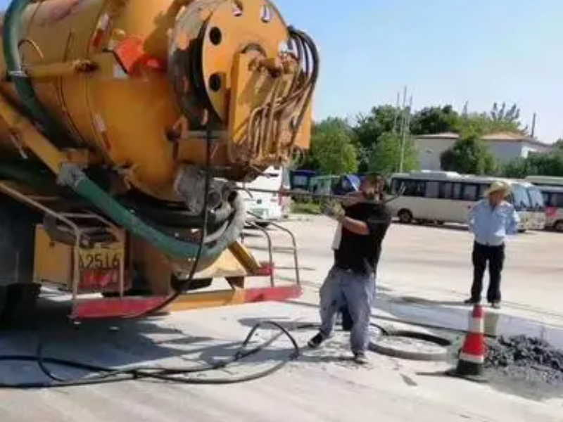 凤岗镇快速上门专业防水补漏工程队公司