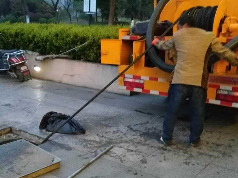 凤岗疏通公司维修下水道 改造下水道 低价通厕所