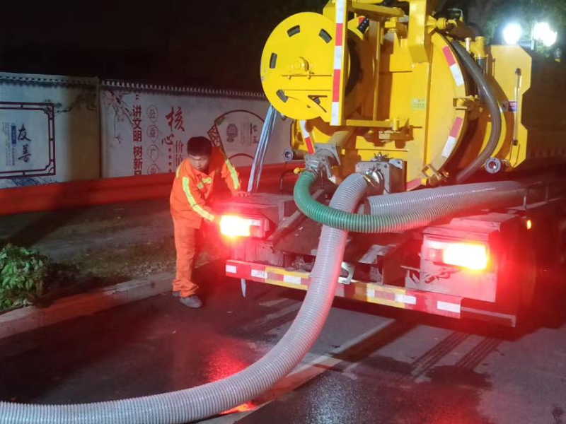 凤岗工厂污水池清理,化粪池清掏,专业抽粪隔油池清理