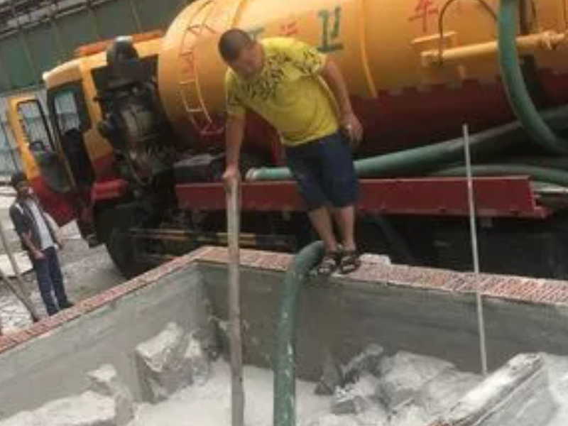 凤岗疏通下水道 高压清洗管道 化粪池清捞 捞手机