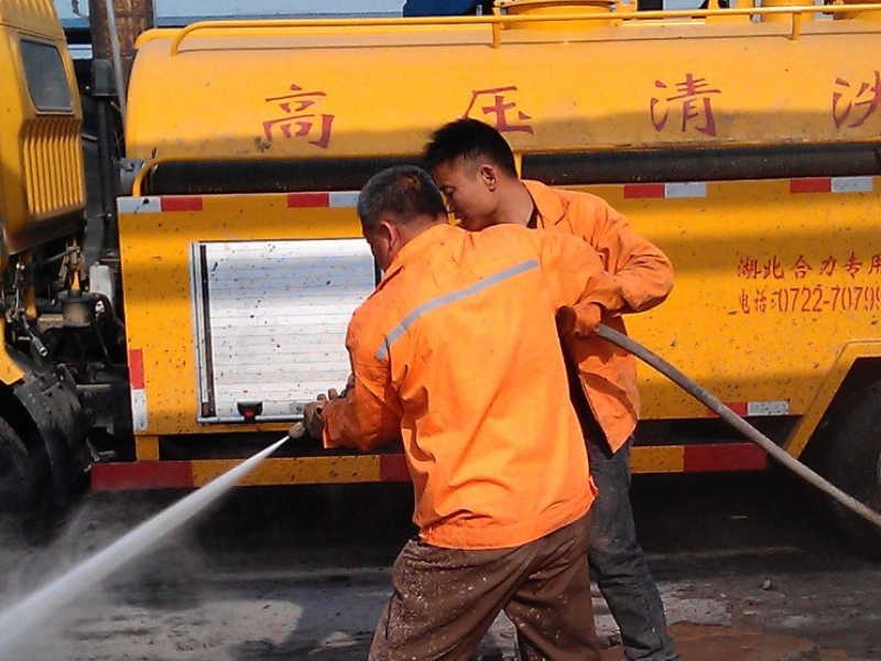 凤岗工厂专业清理化粪池 清理污泥池 清理沉沙池