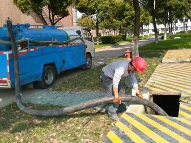 凤岗专业工业管道安装改造防水补漏水电安装打孔